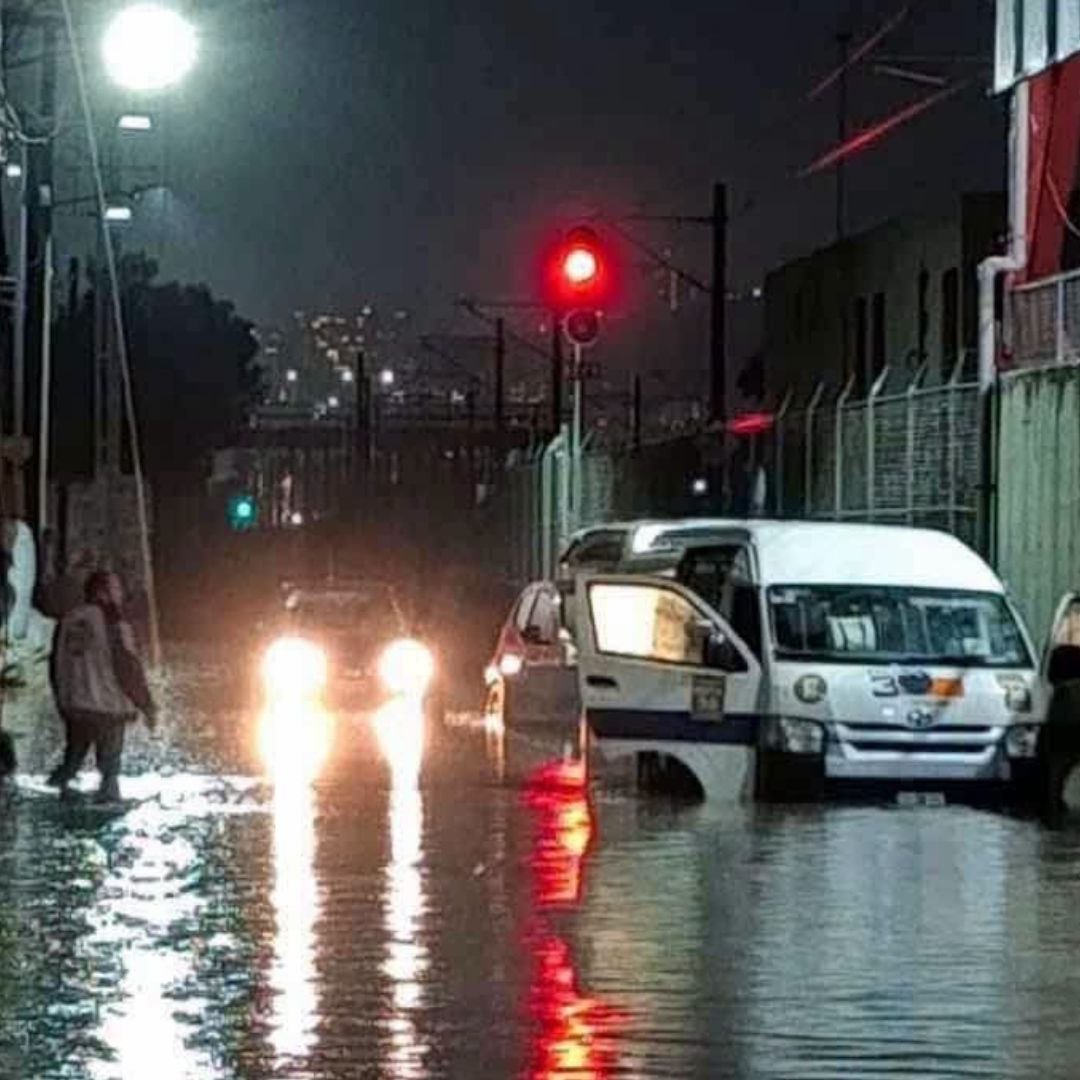 El accidente ocurrió durante las inundaciones por fuertes lluvias en Edomex